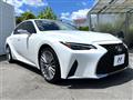 2021 Lexus IS