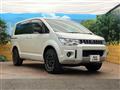 2019 Mitsubishi Delica D5