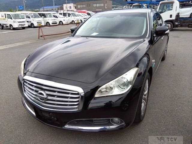 2012 Nissan Cima
