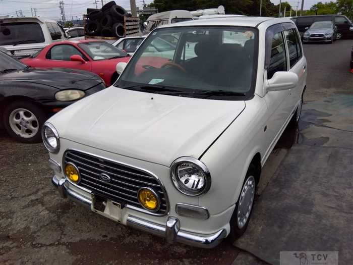1999 Daihatsu Miragino