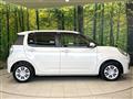 2017 Daihatsu Boon