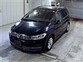 2016 Volkswagen Golf Touran