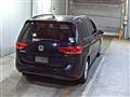 2016 Volkswagen Golf Touran