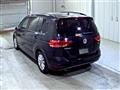 2016 Volkswagen Golf Touran