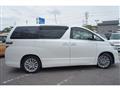2012 Toyota Vellfire