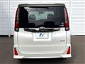 2017 Toyota Noah