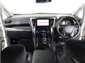 2015 Toyota Alphard G