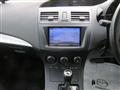 2013 Mazda Axela