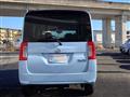 2016 Daihatsu Tanto