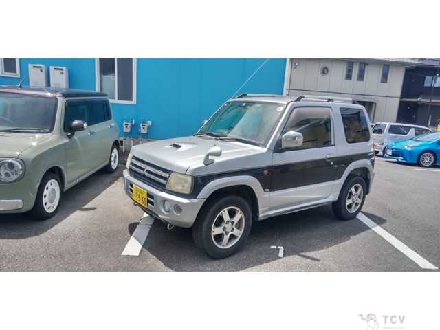 2006 Mitsubishi Pajero Mini