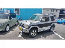 2006 Mitsubishi Pajero Mini