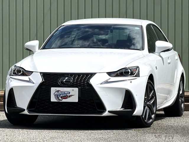 2017 Lexus IS