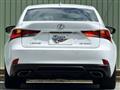 2017 Lexus IS