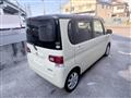 2011 Daihatsu Tanto