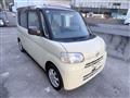 2011 Daihatsu Tanto