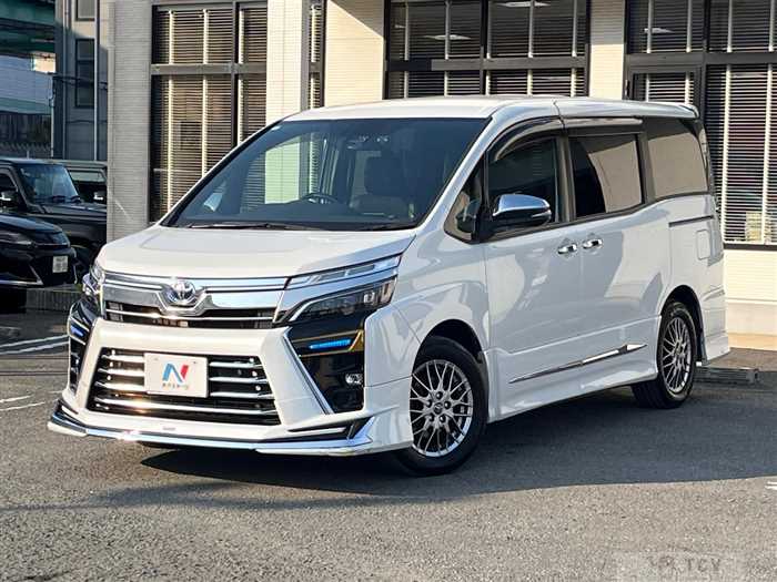 2020 Toyota Voxy
