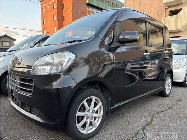 2011 Daihatsu Tant Exe