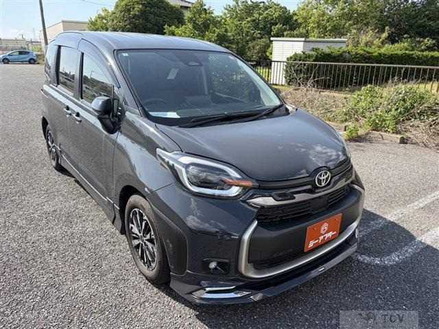 2022 Toyota Sienta