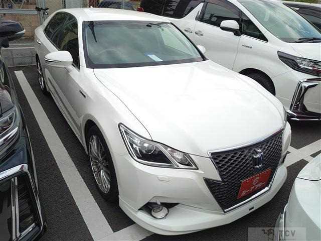 2013 Toyota Crown Athlete Series