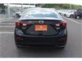 2016 Mazda Axela