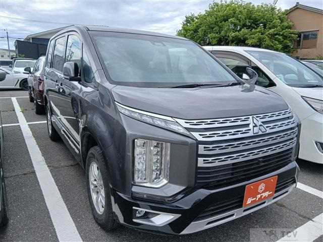 2019 Mitsubishi Delica D5