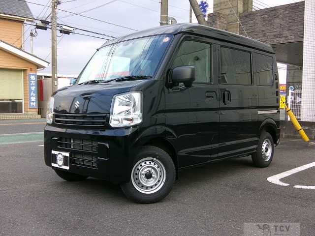 2025 Suzuki Every