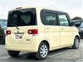 2010 Daihatsu Tanto