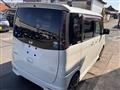 2010 Nissan ROOX