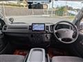 2007 Toyota Regiusace Van