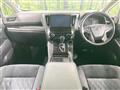 2019 Toyota Alphard Hybrid
