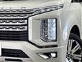 2019 Mitsubishi Delica D5