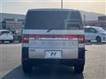 2009 Mitsubishi Delica D5