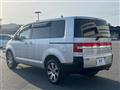 2009 Mitsubishi Delica D5