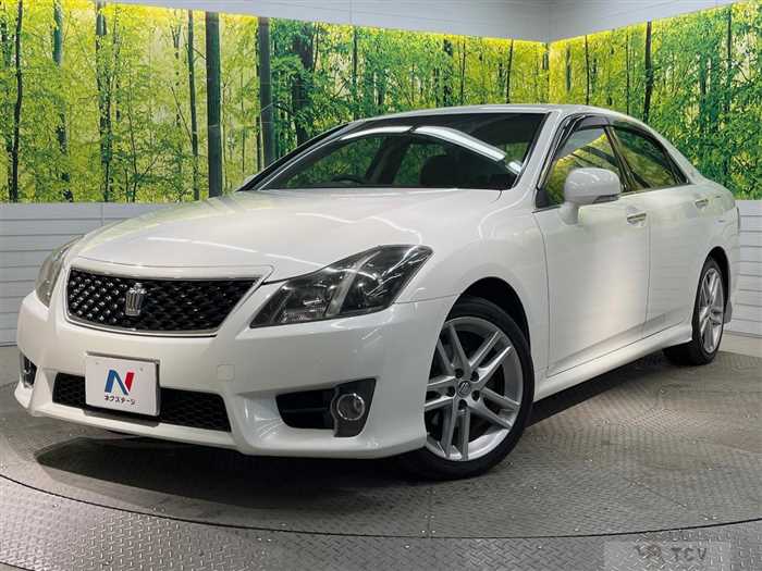 2011 Toyota Crown