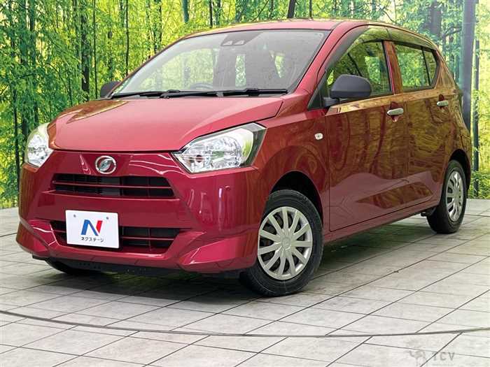 2018 Daihatsu Mira Es