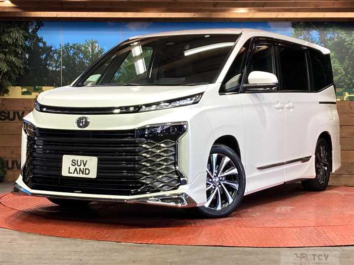2022 Toyota Voxy