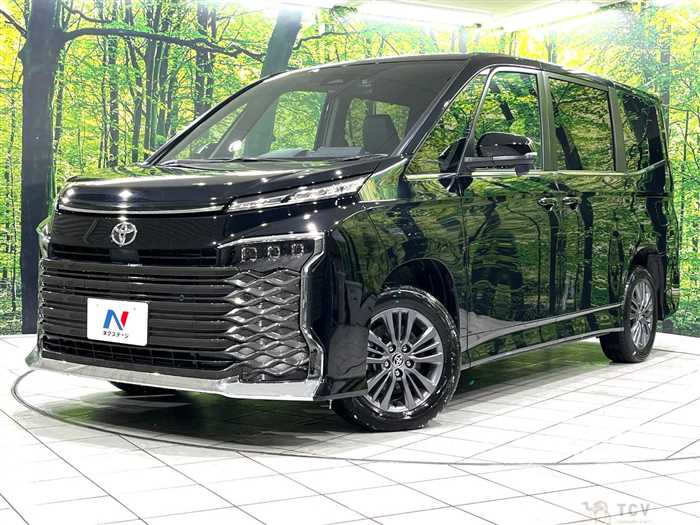 2025 Toyota Voxy