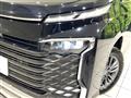 2025 Toyota Voxy