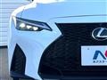 2023 Lexus IS