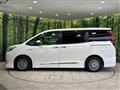 2015 Toyota Esquire
