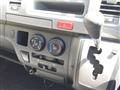 2005 Toyota Hiace Van