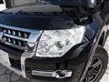 2016 Mitsubishi Pajero