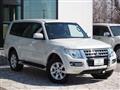 2018 Mitsubishi Pajero