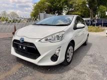 2015 Toyota AQUA