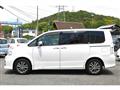 2012 Toyota Voxy