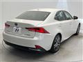 2017 Lexus IS