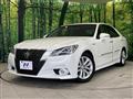 2013 Toyota Crown Hybrid