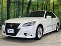 2013 Toyota Crown Hybrid