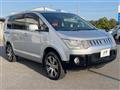2009 Mitsubishi Delica D5