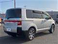 2009 Mitsubishi Delica D5
